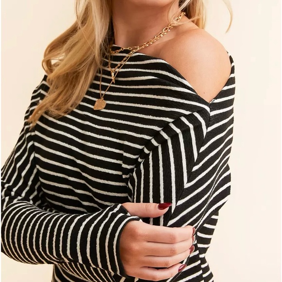 HYFVE Black and White Striped Off the Shoulder Boatneck Top - Picture 8 of 8
